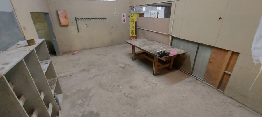 To Let commercial Property for Rent in White River Rural Mpumalanga