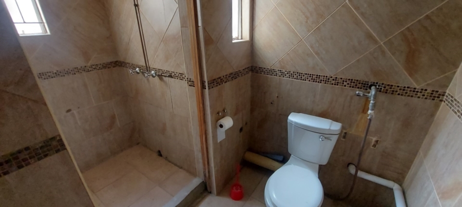 To Let commercial Property for Rent in White River Rural Mpumalanga