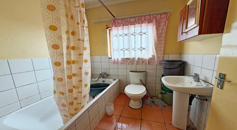 3 Bedroom Property for Sale in Hectorspruit Mpumalanga