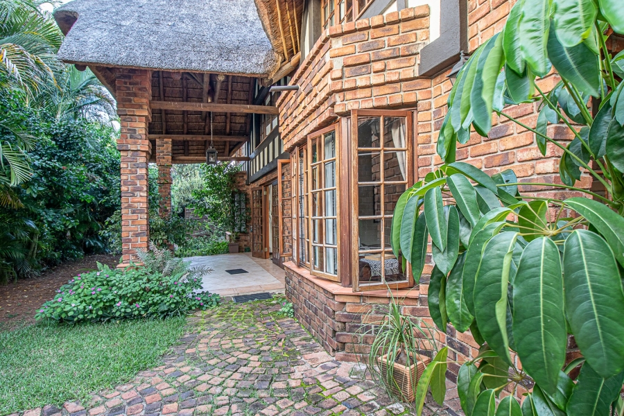 5 Bedroom Property for Sale in Malelane Mpumalanga