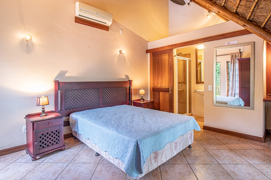 5 Bedroom Property for Sale in Malelane Mpumalanga