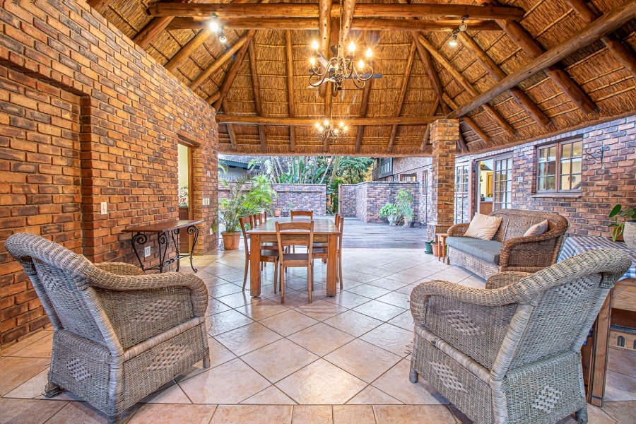 5 Bedroom Property for Sale in Malelane Mpumalanga