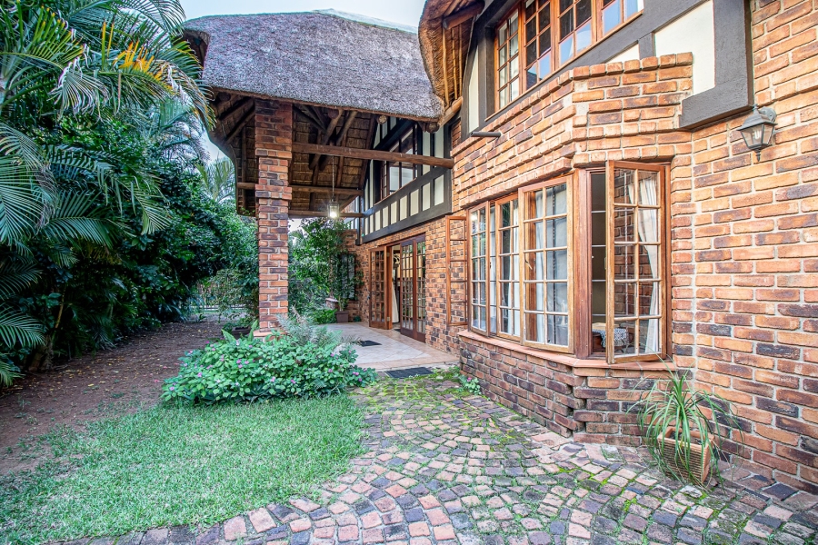 5 Bedroom Property for Sale in Malelane Mpumalanga