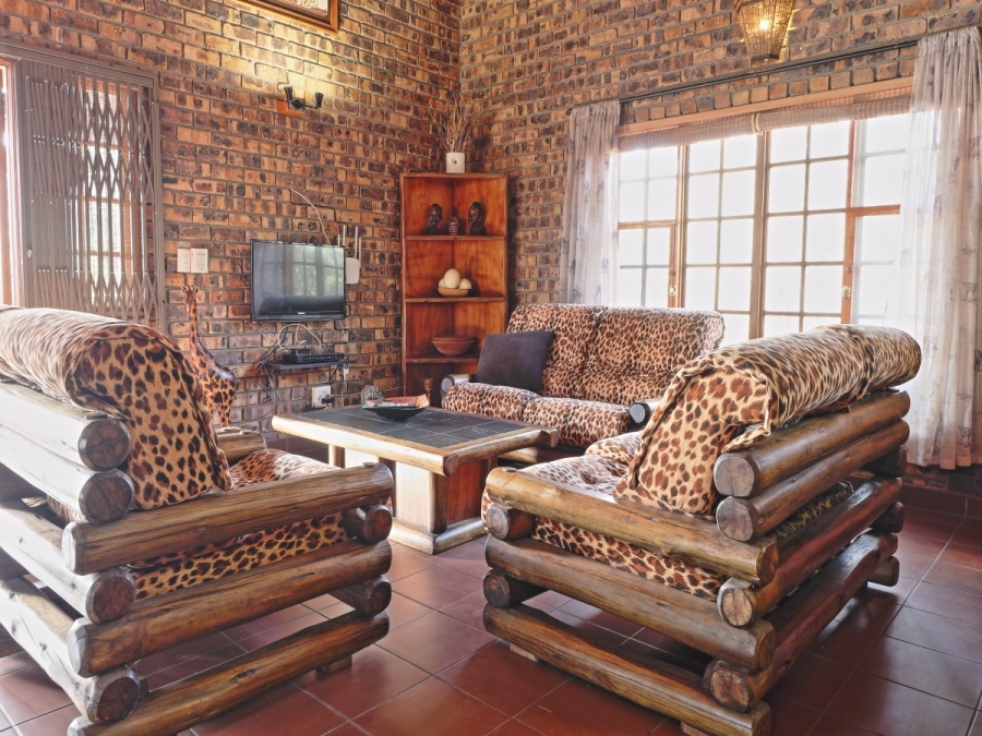 4 Bedroom Property for Sale in Marloth Park Mpumalanga