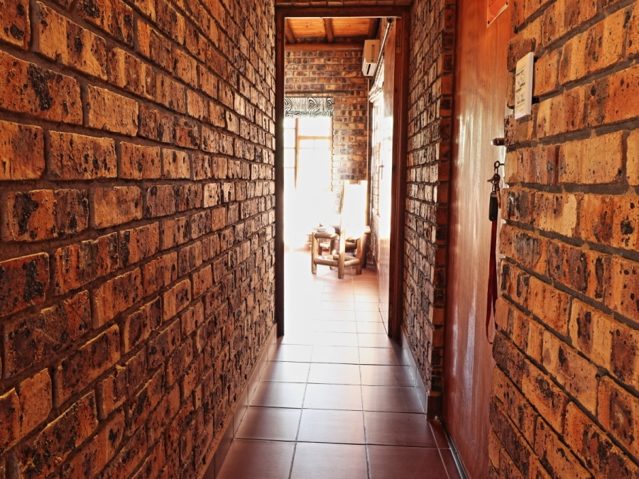 4 Bedroom Property for Sale in Marloth Park Mpumalanga