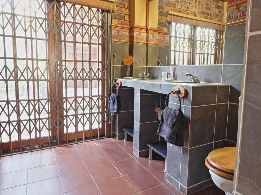 4 Bedroom Property for Sale in Marloth Park Mpumalanga