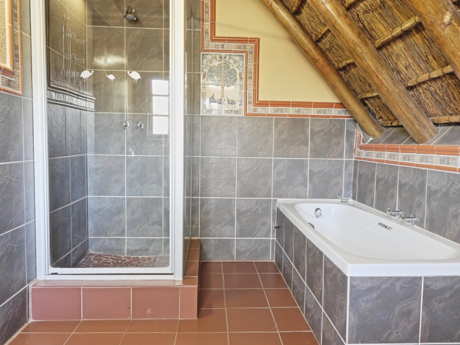 4 Bedroom Property for Sale in Marloth Park Mpumalanga