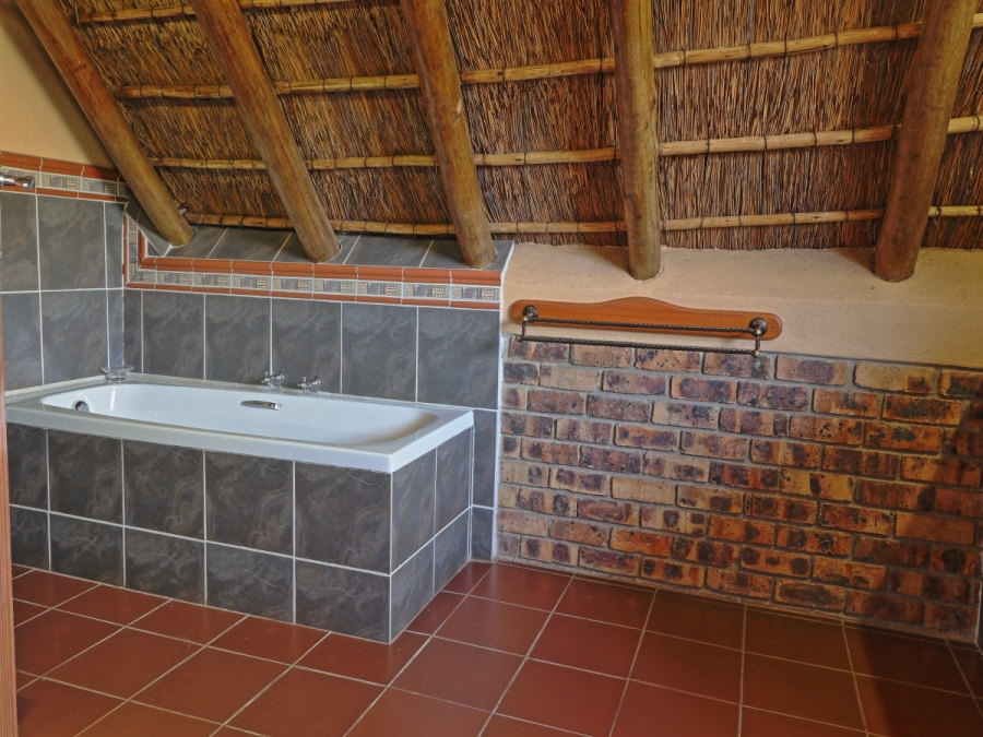 4 Bedroom Property for Sale in Marloth Park Mpumalanga