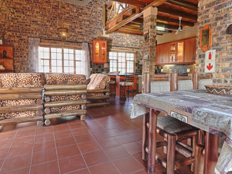 4 Bedroom Property for Sale in Marloth Park Mpumalanga