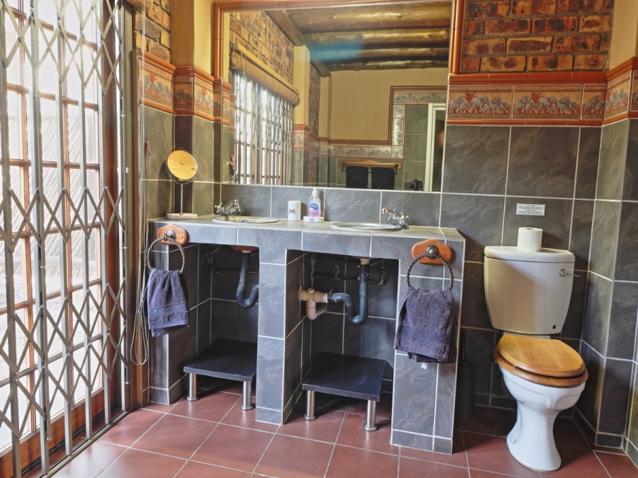 4 Bedroom Property for Sale in Marloth Park Mpumalanga