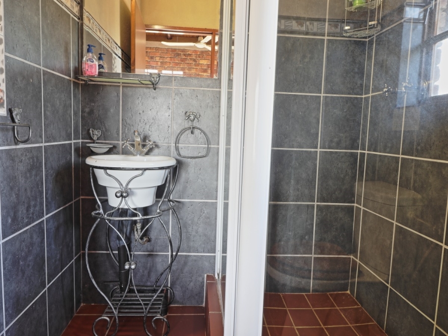 4 Bedroom Property for Sale in Marloth Park Mpumalanga