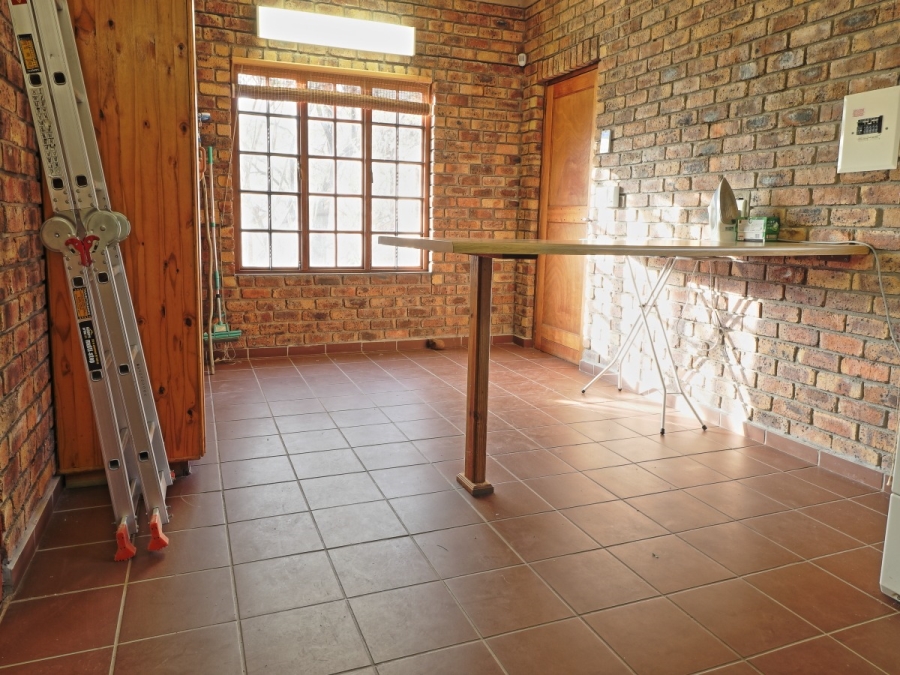 4 Bedroom Property for Sale in Marloth Park Mpumalanga