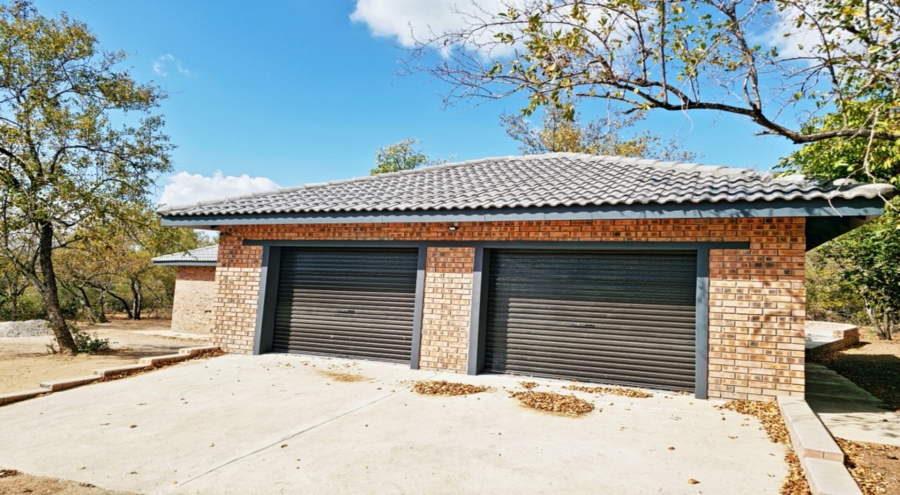 3 Bedroom Property for Sale in Marloth Park Mpumalanga