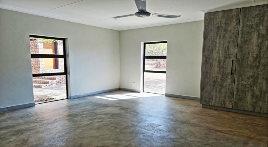 3 Bedroom Property for Sale in Marloth Park Mpumalanga
