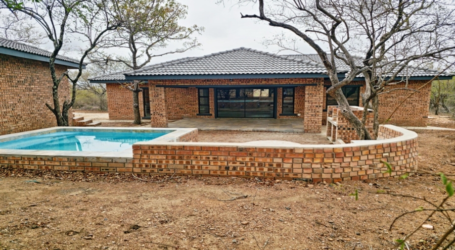 3 Bedroom Property for Sale in Marloth Park Mpumalanga