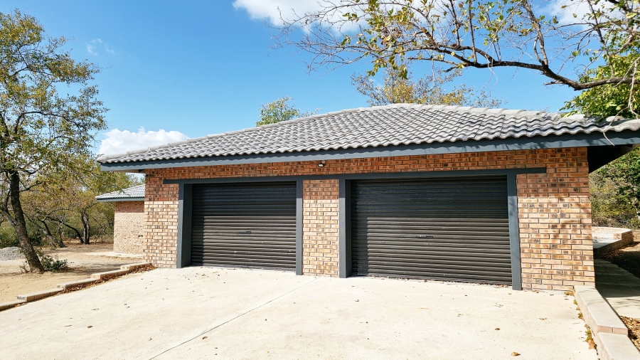 3 Bedroom Property for Sale in Marloth Park Mpumalanga