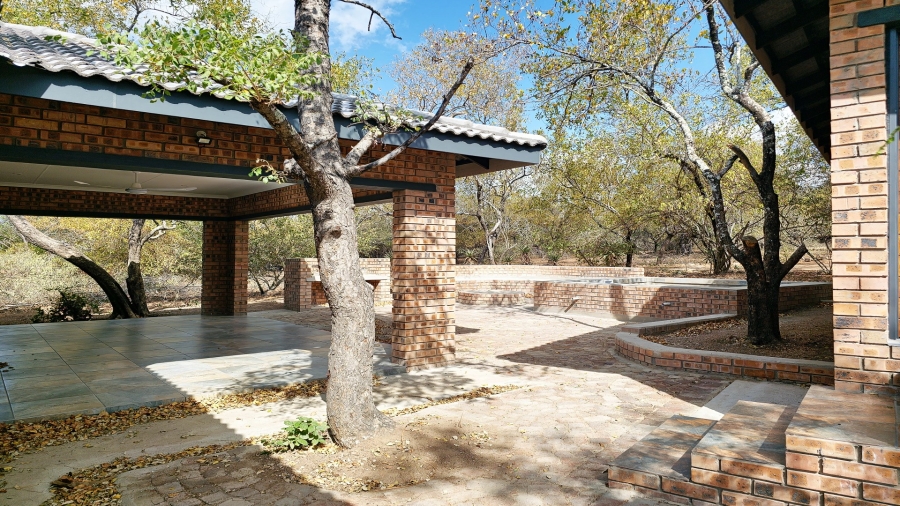 3 Bedroom Property for Sale in Marloth Park Mpumalanga