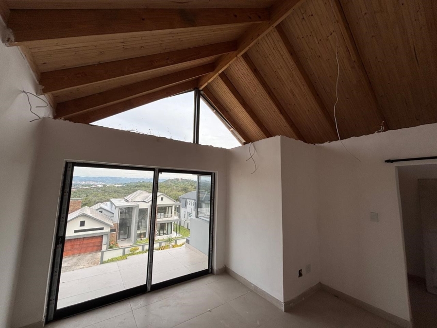 5 Bedroom Property for Sale in Elawini Lifestyle Estate Mpumalanga