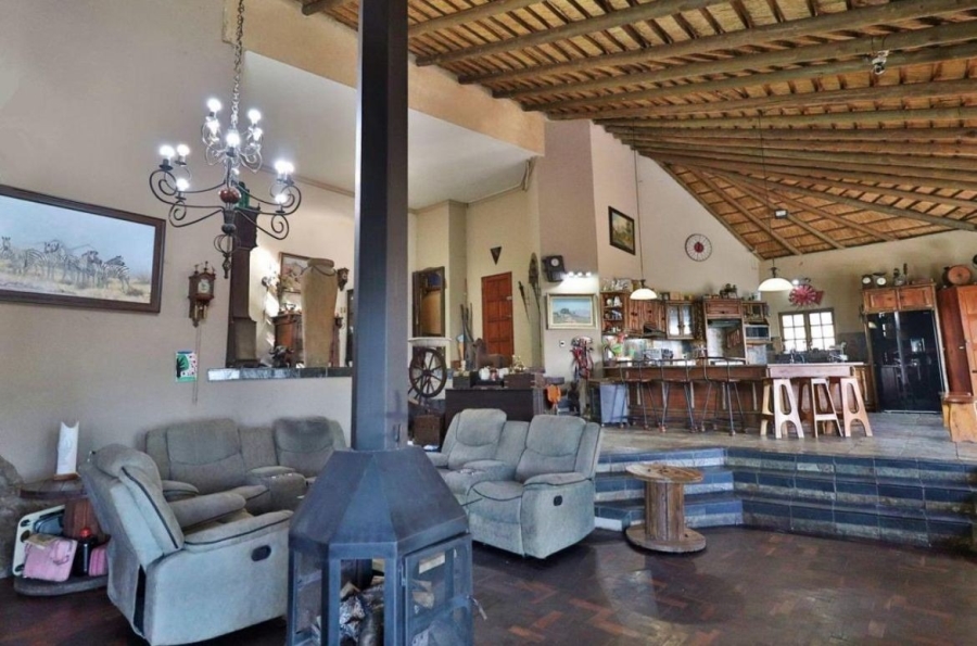 8 Bedroom Property for Sale in Nelspruit Rural Mpumalanga