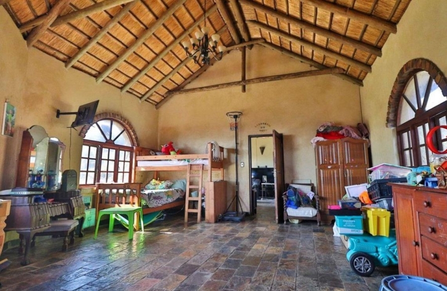8 Bedroom Property for Sale in Nelspruit Rural Mpumalanga