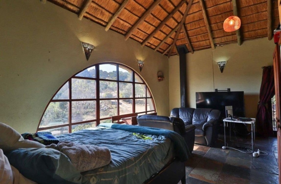 8 Bedroom Property for Sale in Nelspruit Rural Mpumalanga