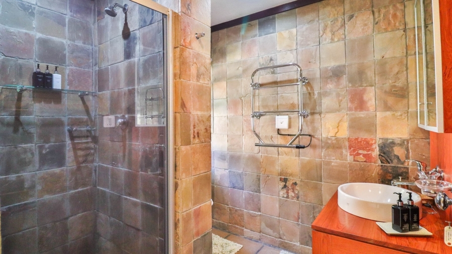 To Let 3 Bedroom Property for Rent in White River Rural Mpumalanga