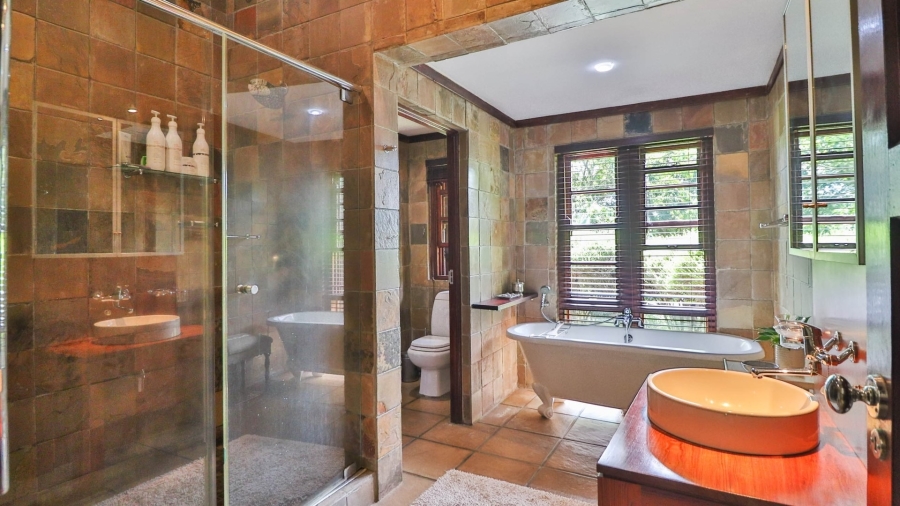 To Let 3 Bedroom Property for Rent in White River Rural Mpumalanga