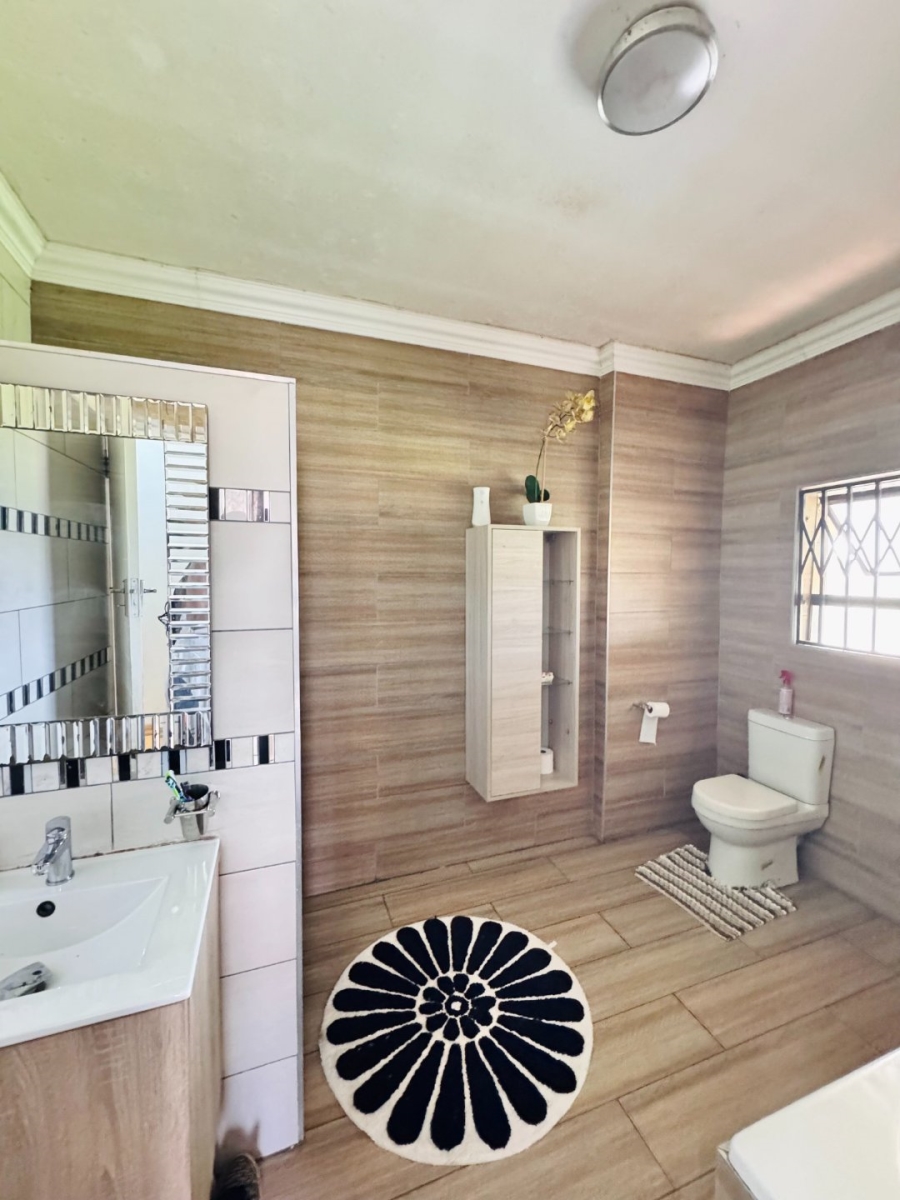 6 Bedroom Property for Sale in Ackerville Mpumalanga