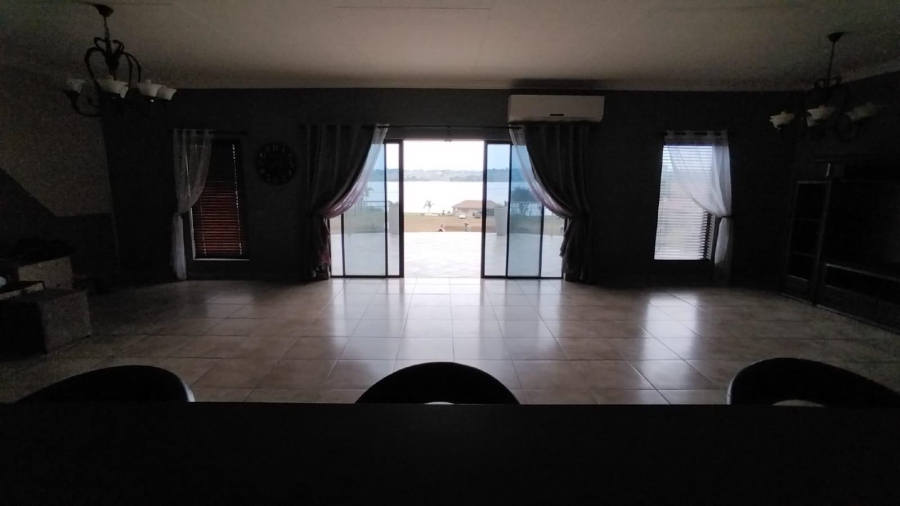 4 Bedroom Property for Sale in Naaupoort Mpumalanga
