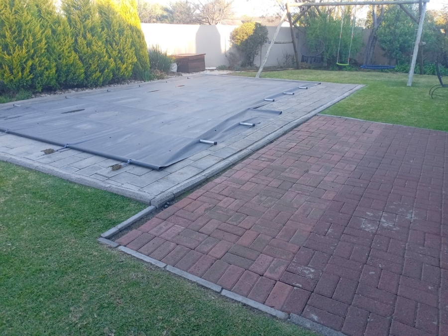 4 Bedroom Property for Sale in Secunda Mpumalanga