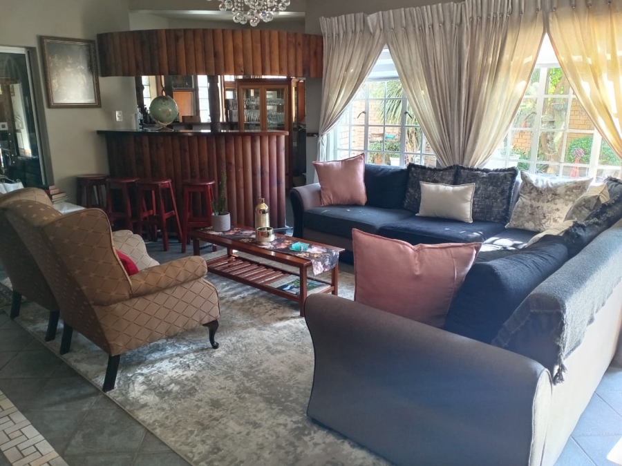 7 Bedroom Property for Sale in Secunda Mpumalanga
