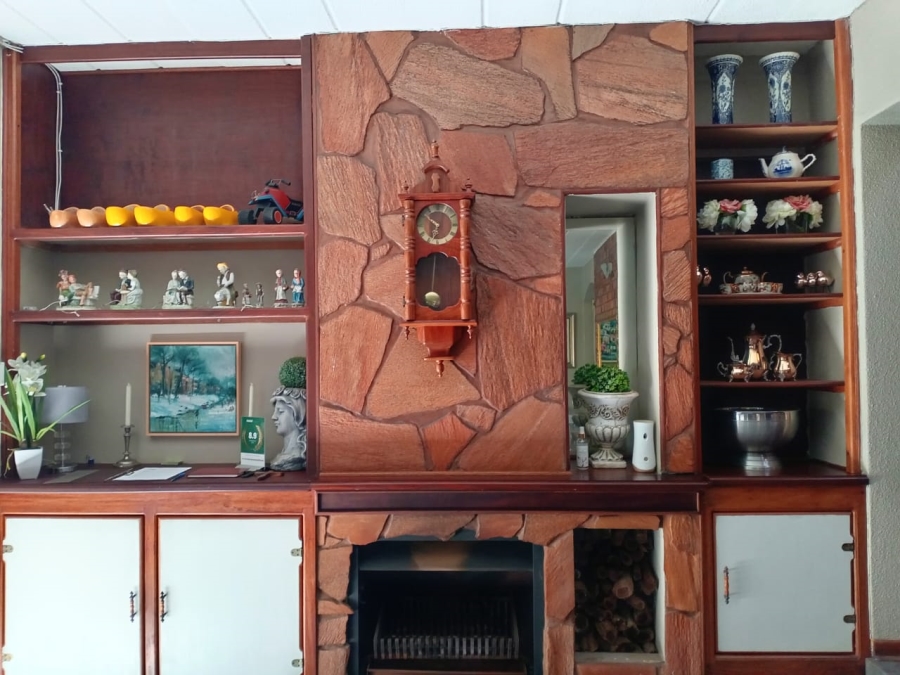 7 Bedroom Property for Sale in Secunda Mpumalanga