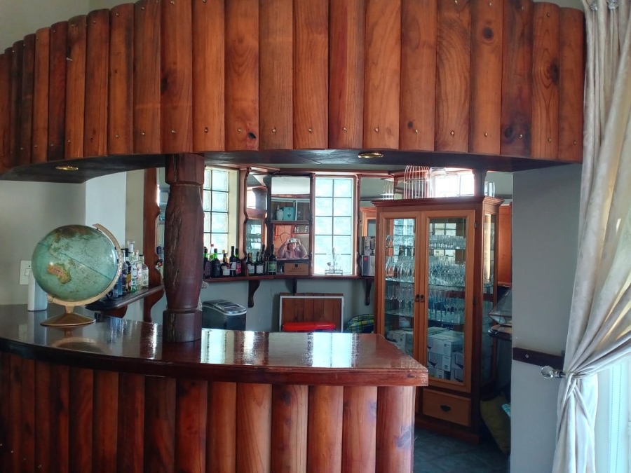 7 Bedroom Property for Sale in Secunda Mpumalanga