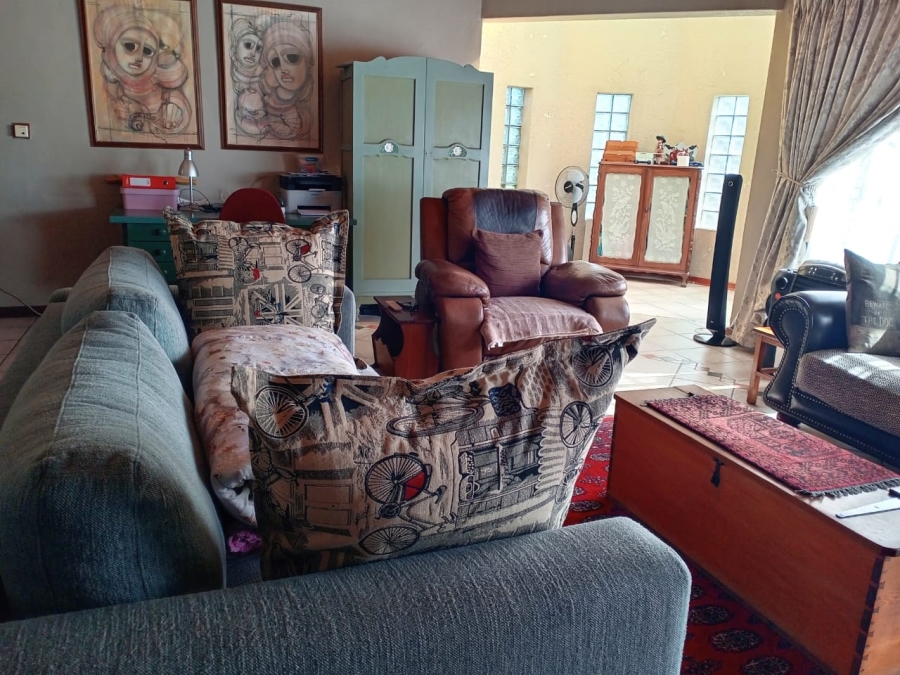 7 Bedroom Property for Sale in Secunda Mpumalanga