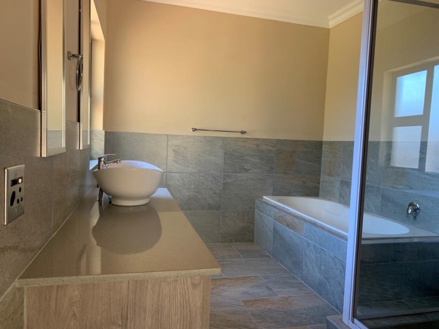4 Bedroom Property for Sale in Kranspoort Mpumalanga
