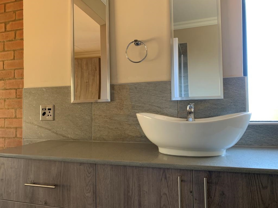 4 Bedroom Property for Sale in Kranspoort Mpumalanga