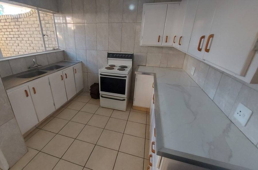 To Let 3 Bedroom Property for Rent in White River Mpumalanga