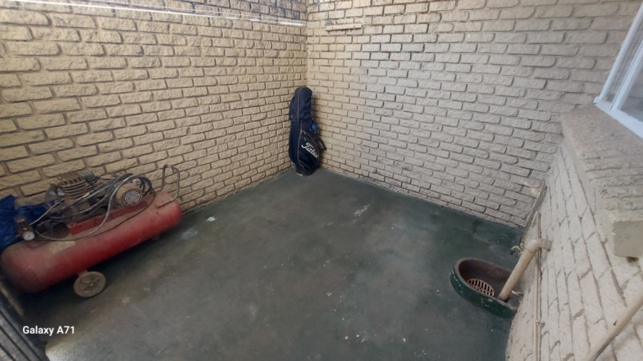 To Let 3 Bedroom Property for Rent in White River Mpumalanga