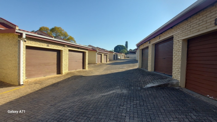 To Let 3 Bedroom Property for Rent in White River Mpumalanga