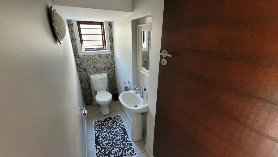 3 Bedroom Property for Sale in Sonheuwel Ext 1 Mpumalanga