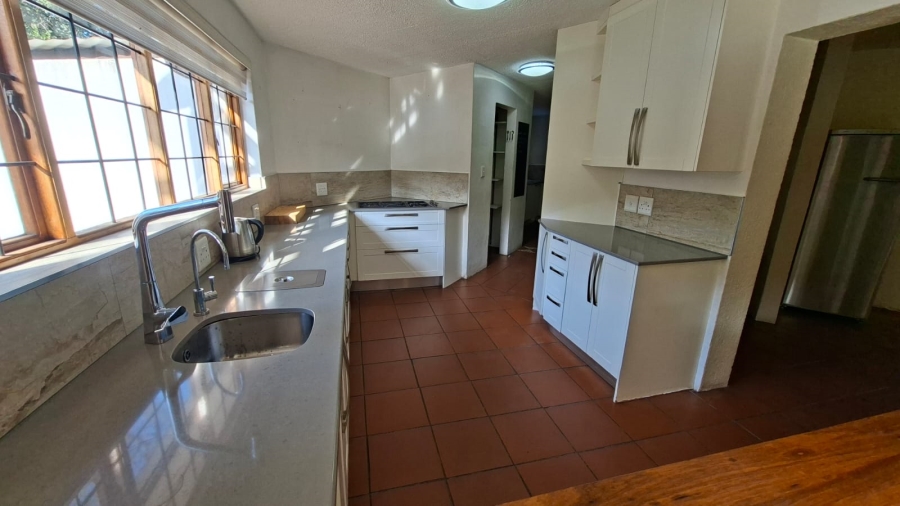 To Let 4 Bedroom Property for Rent in Sonheuwel Mpumalanga