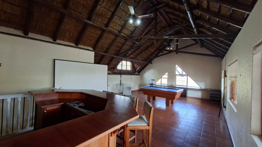 To Let 4 Bedroom Property for Rent in Sonheuwel Mpumalanga