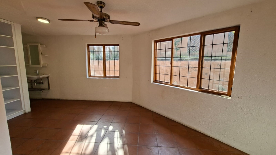 To Let 4 Bedroom Property for Rent in Sonheuwel Mpumalanga