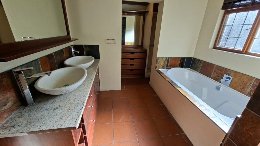 To Let 4 Bedroom Property for Rent in Sonheuwel Mpumalanga