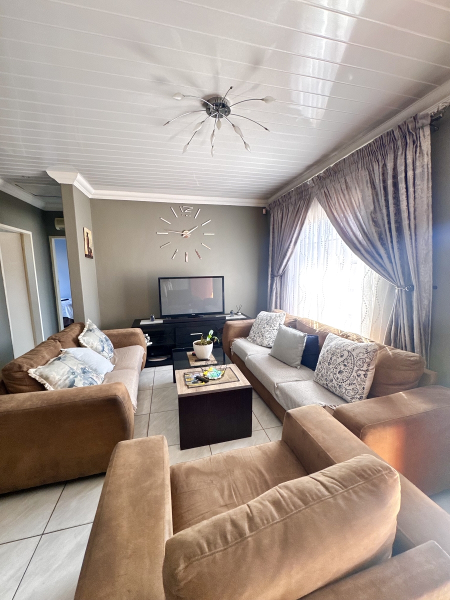 To Let 2 Bedroom Property for Rent in Tasbet Park Mpumalanga