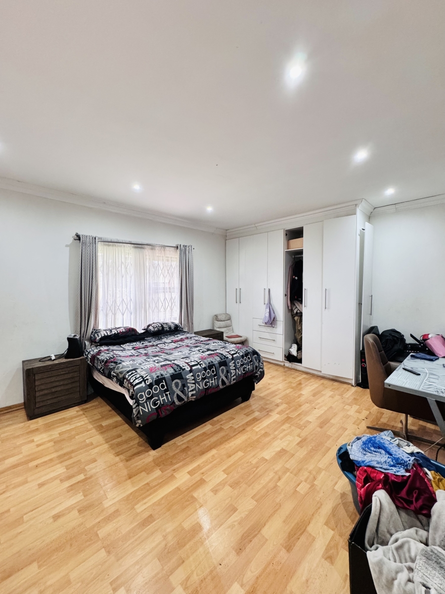 To Let 6 Bedroom Property for Rent in Del Judor Mpumalanga