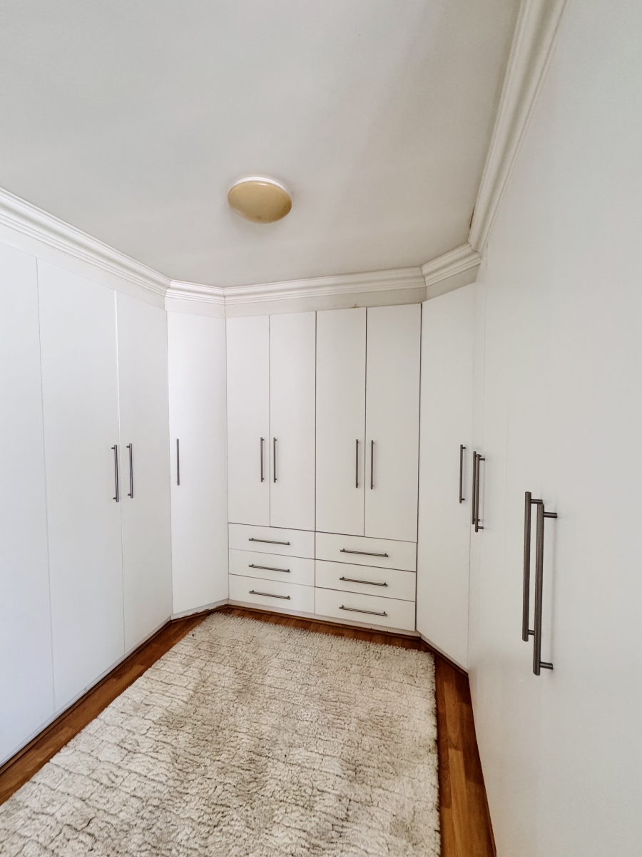 To Let 6 Bedroom Property for Rent in Del Judor Mpumalanga