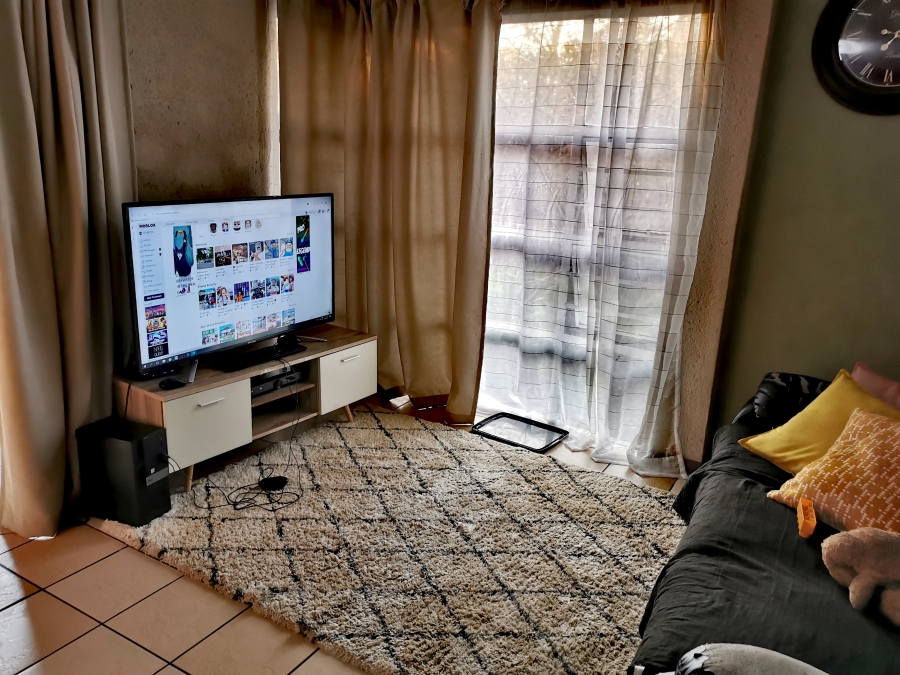 2 Bedroom Property for Sale in West Acres Ext 13 Mpumalanga