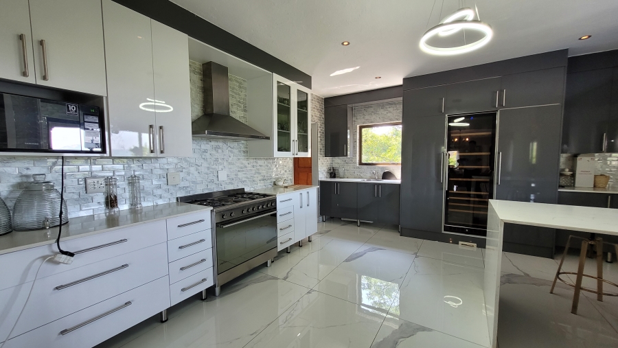 To Let 4 Bedroom Property for Rent in Noordsig Landgoed Estate Mpumalanga