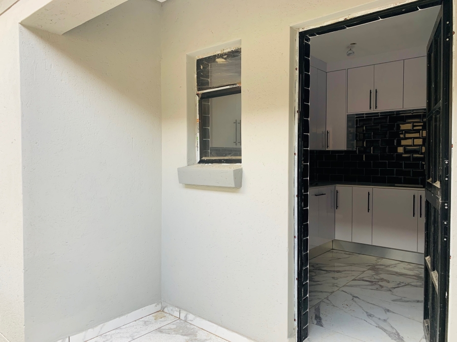 4 Bedroom Property for Sale in Aerorand Mpumalanga